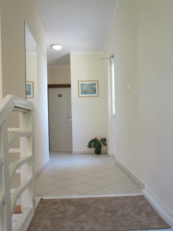 Suele Apartments & Rooms بالاتونفوريد الغرفة الصورة