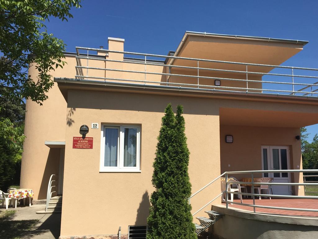 Suele Apartments & Rooms بالاتونفوريد الغرفة الصورة