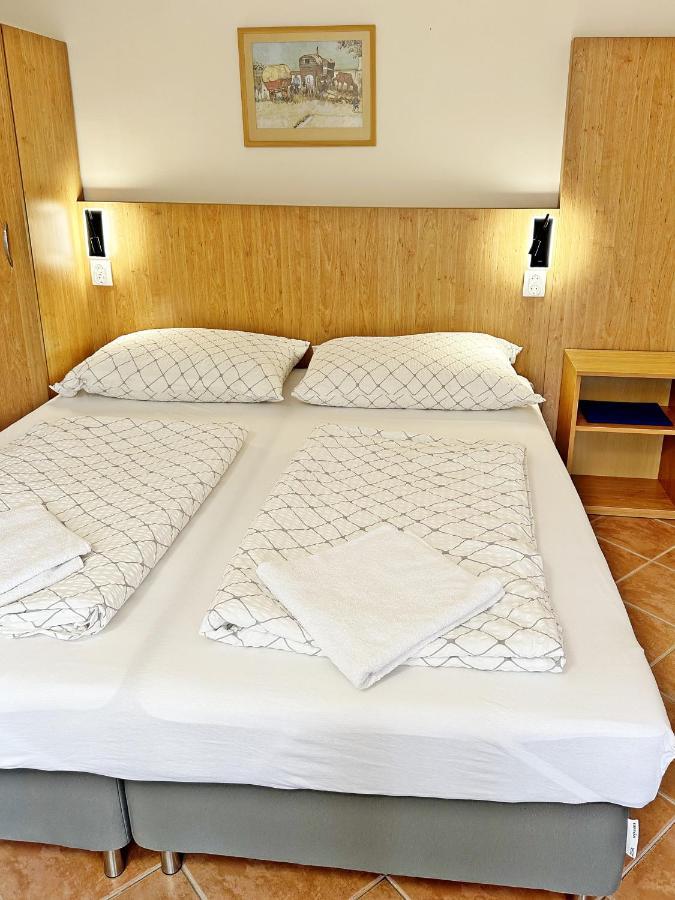 Suele Apartments & Rooms بالاتونفوريد المظهر الخارجي الصورة