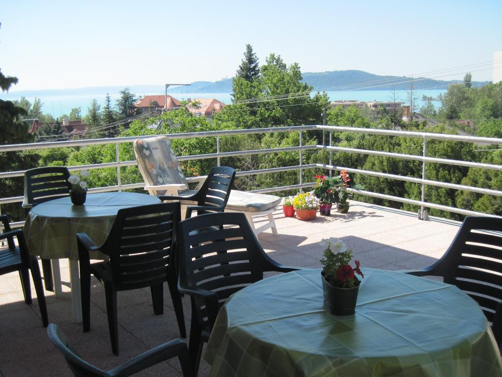 Suele Apartments & Rooms بالاتونفوريد الغرفة الصورة