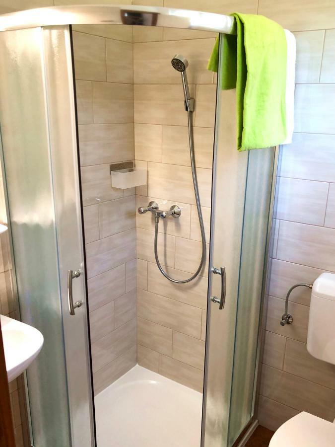 Suele Apartments & Rooms بالاتونفوريد المظهر الخارجي الصورة